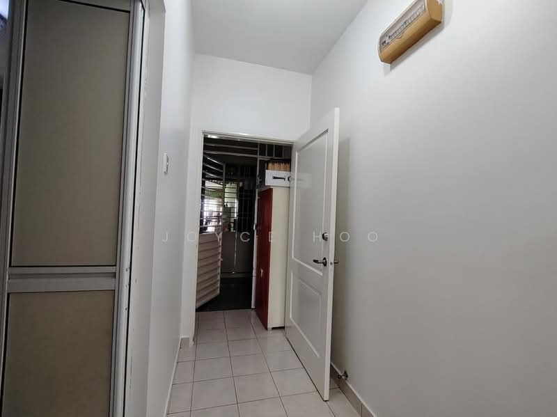 Apartment for Rent at Puteri Bayu Apartment - Joyce Hoo - Entrance - PropertyGuru.com.my