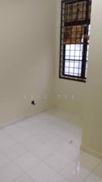 Rumah Teres 2 Tingkat untuk Disewa di Permas Jaya (Johor Bahru) - Eric Tee - Interior - PropertyGuru.com.my