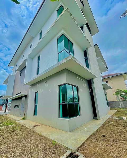 Rumah Banglo untuk Dijual di Bangi (Selangor) - Tengku June Tengku Mamat - Exterior - PropertyGuru.com.my