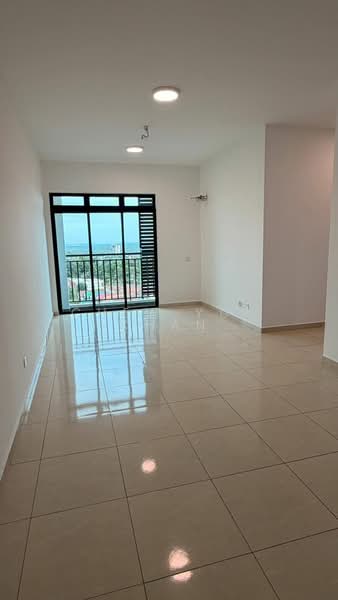 Service Residence for Sale at Sky Breeze Service Apartment - Chew Yun Chan - Living Room - PropertyGuru.com.my