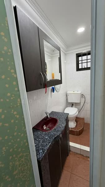 Rumah Teres 2 Tingkat untuk Dijual di Permas Jaya (Johor Bahru) - Piong Zong Han - Bathroom - PropertyGuru.com.my