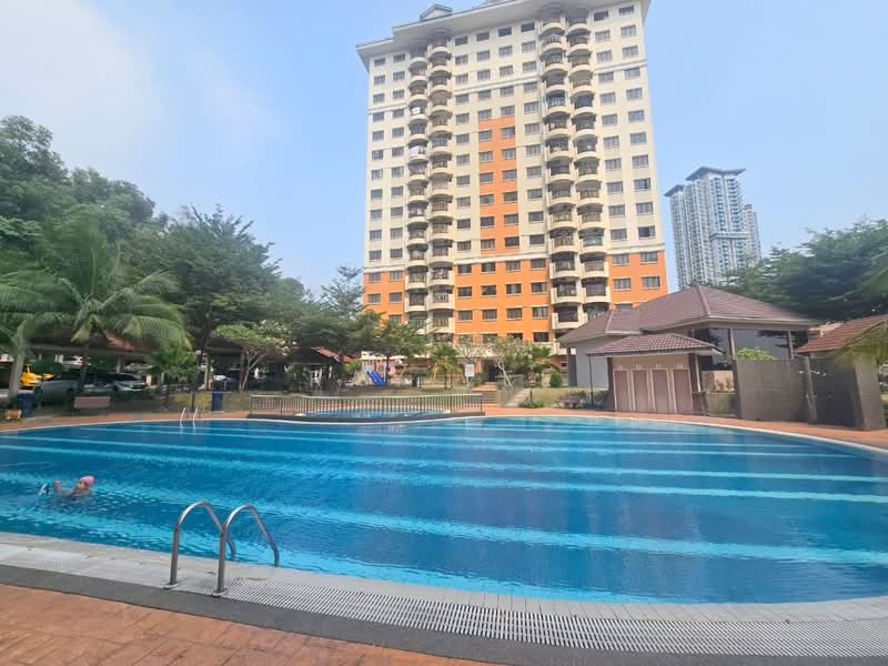 Apartment for Sale at Avilla Apartments - Ray Lee - Exterior - PropertyGuru.com.my