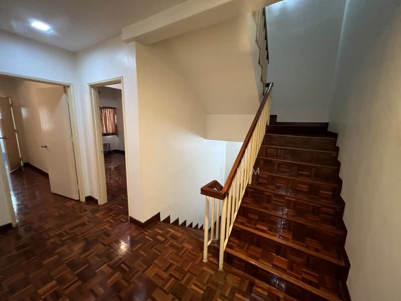Rumah Teres 3 Tingkat untuk Dijual di Puchong (Selangor) - Gary Lim - Corridor - PropertyGuru.com.my