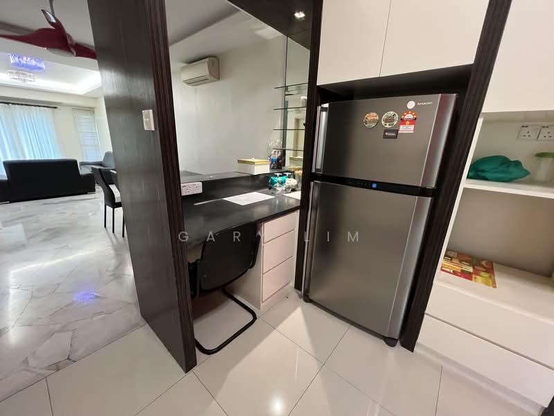Rumah Teres 3 Tingkat untuk Dijual di Puchong (Selangor) - Gary Lim - Living Room - PropertyGuru.com.my