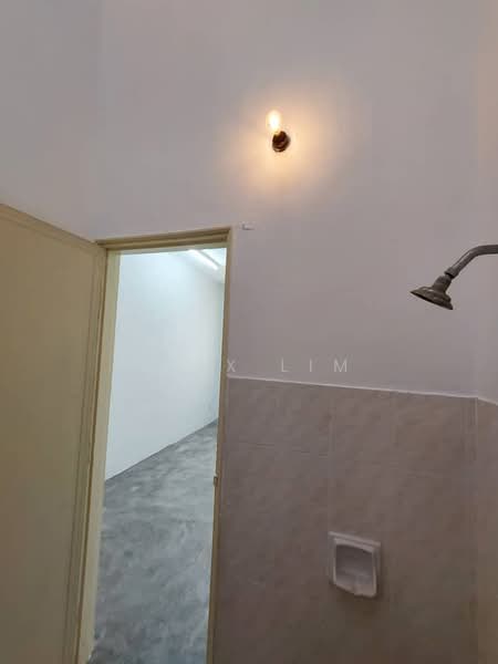 1-storey Terraced House for Rent in Bukit Indah (Iskandar Puteri (Nusajaya)) - Alex Lim - Bathroom - PropertyGuru.com.my