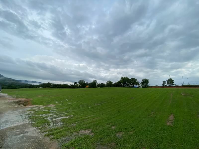 Agricultural Land for Sale in Serendah (Selangor) - Stanley Yap - Exterior - PropertyGuru.com.my