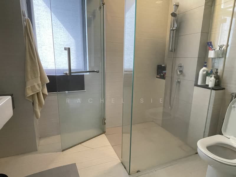 Servis Apartment untuk Dijual di Reflection Residences - Rachel Sie - Bathroom - PropertyGuru.com.my