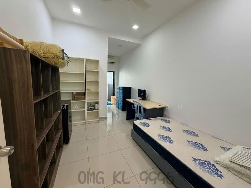 3-storey Terraced House for Sale in Bandar Botanic (Klang) - Mason Chiah - Bedroom - PropertyGuru.com.my