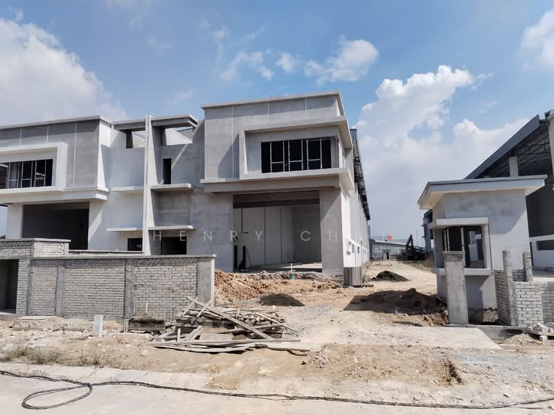 Semi-D Factory for Rent in Puncak Alam (Selangor) - Henry Chai - Exterior - PropertyGuru.com.my