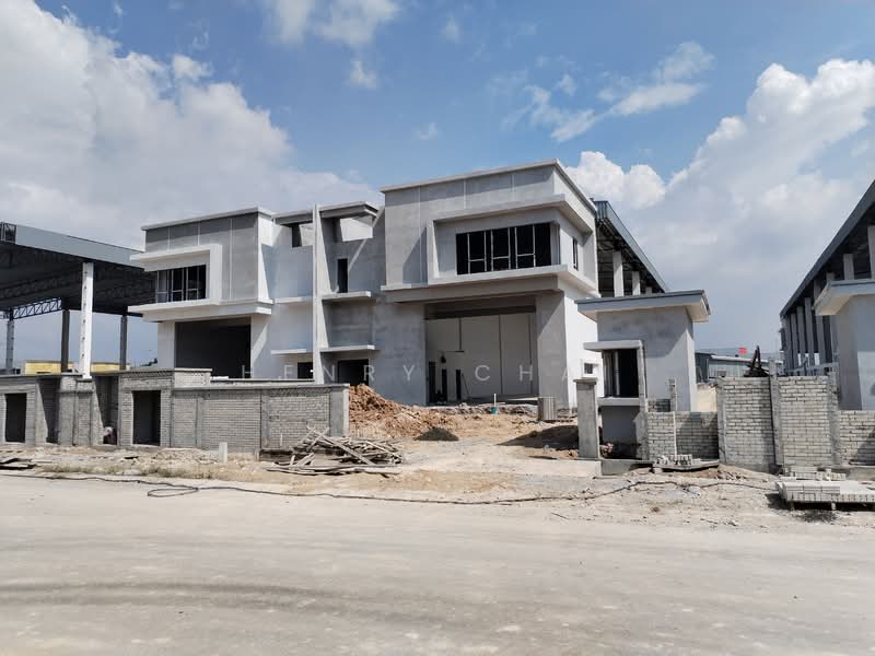 Semi-D Factory for Rent in Puncak Alam (Selangor) - Henry Chai - Exterior - PropertyGuru.com.my