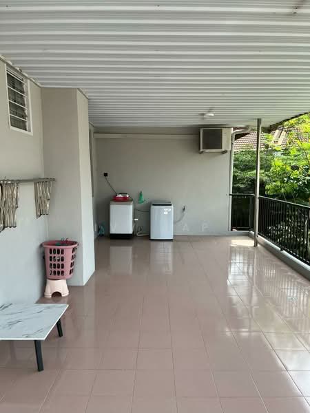 Semi-Detached House for Rent in Taman Idaman (Simpang Ampat) - Ivy Yap - Balcony - PropertyGuru.com.my
