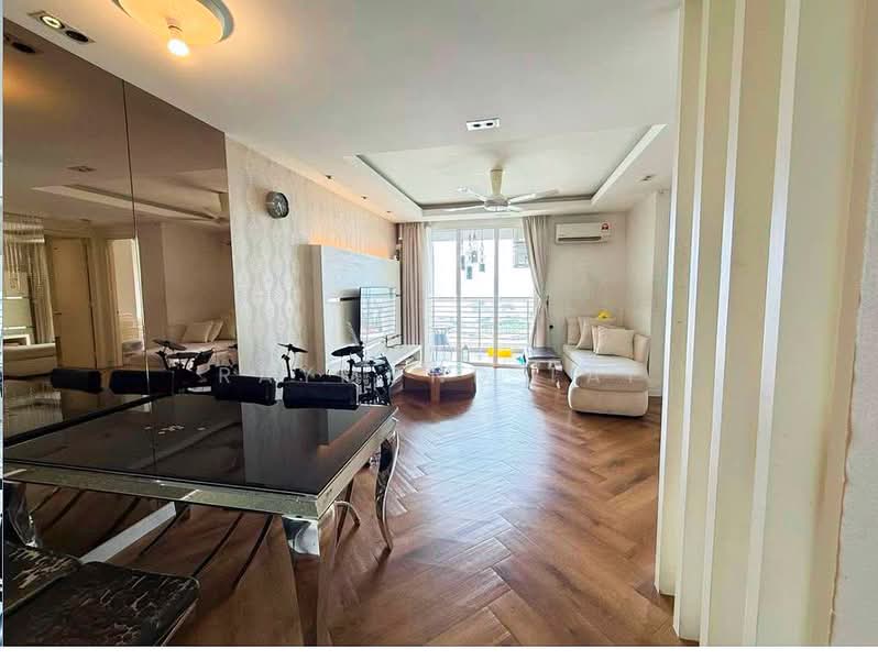 Ocean View Residences untuk Untuk Disewa - RM 2,000 /bulan, Apr 2026 - Living Room - PropertyGuru.com.my