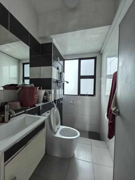 Service Residence for Sale at The Sky Executive Suites - Chew Yun Chan - Bathroom - PropertyGuru.com.my