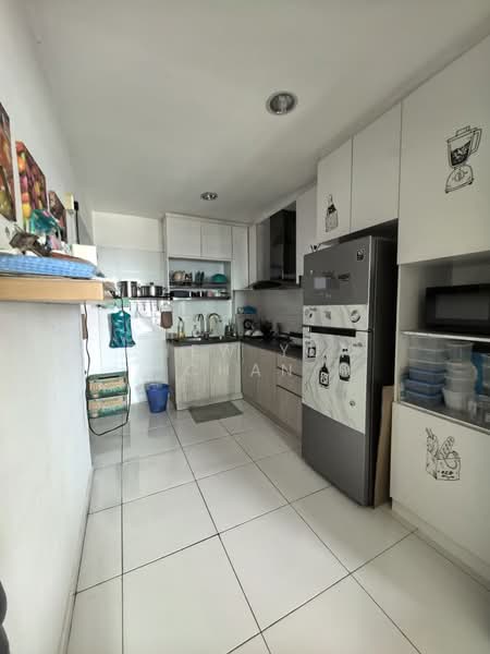 Service Residence for Sale at The Sky Executive Suites - Chew Yun Chan - Kitchen - PropertyGuru.com.my