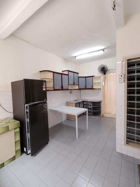 Rumah Teres 2 Tingkat untuk Disewa di Bandar Baru Sri Petaling (Sri Petaling) - Andrew Cheong - Kitchen - PropertyGuru.com.my