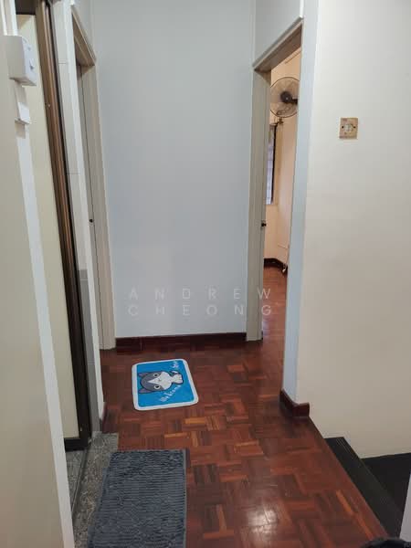 2-storey Terraced House for Rent in Bandar Baru Sri Petaling (Sri Petaling) - Andrew Cheong - Corridor - PropertyGuru.com.my