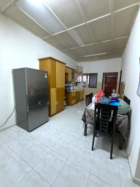 1-storey Terraced House for Sale in Bukit Indah (Iskandar Puteri (Nusajaya)) - Karl Lim - Kitchen - PropertyGuru.com.my