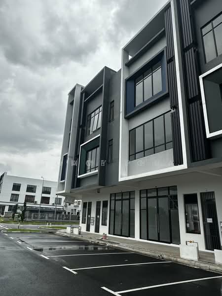 Shop / Office for Rent in Austin Crest (Johor Bahru) - Jace Loh - Exterior - PropertyGuru.com.my