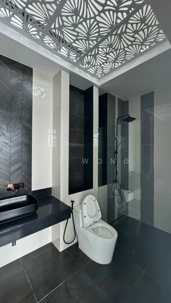 Semi-Detached House for Sale in Setia Tropika (Johor Bahru) - Zen Wong - Bathroom - PropertyGuru.com.my