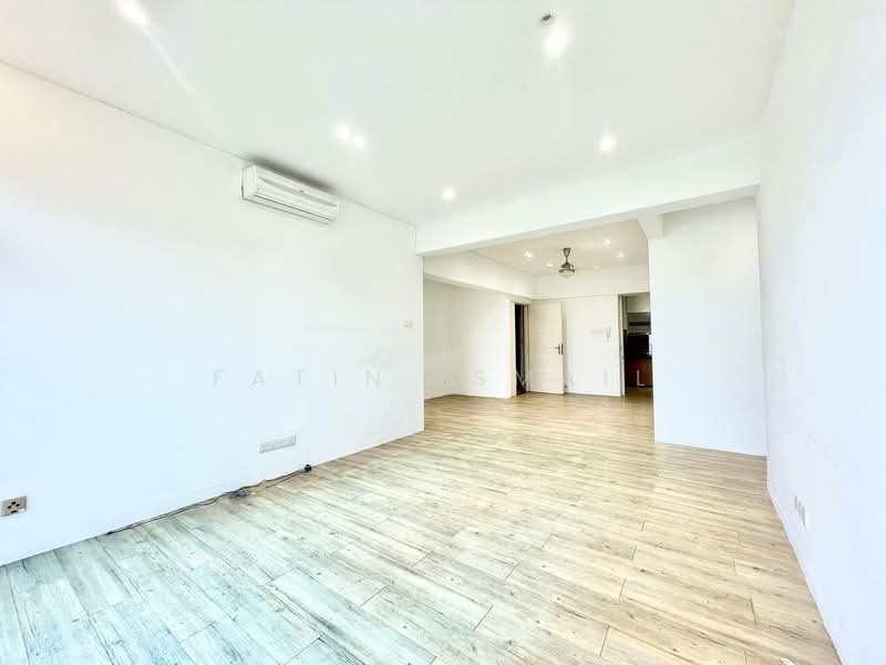 Kondominium untuk Dijual di Desa Villas - Fatin Ismail - Living Room - PropertyGuru.com.my