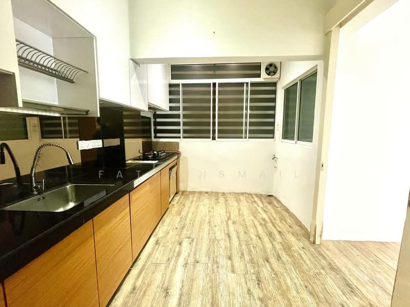 Kondominium untuk Dijual di Desa Villas - Fatin Ismail - PropertyGuru.com.my