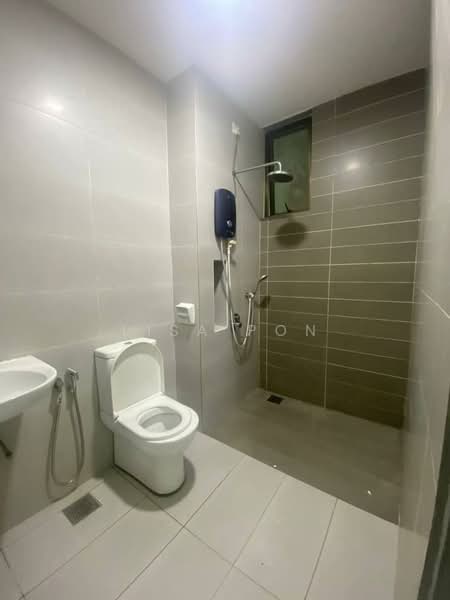 Kondominium untuk Dijual di PARC Regency (Residensi Masai) - Lisa Pon - Bathroom - PropertyGuru.com.my