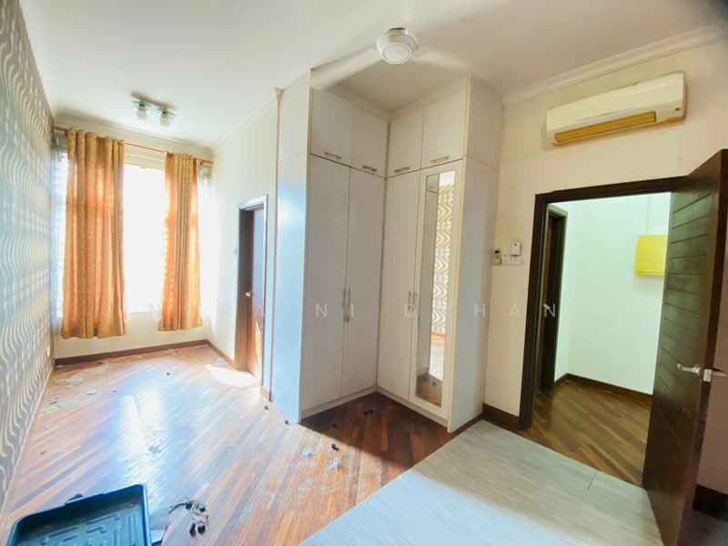 Semi-Detached House for Sale in Shah Alam (Selangor) - Noraini Dahan - Bedroom - PropertyGuru.com.my