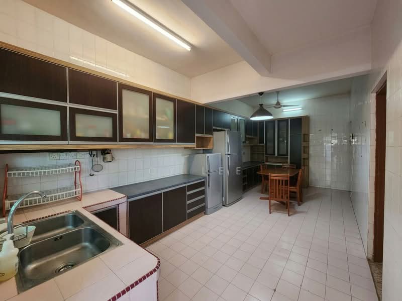 Cluster House for Sale in Taman Canning (Ipoh) - CY Lee - Kitchen - PropertyGuru.com.my