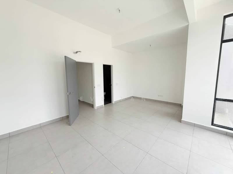 2-storey Terraced House for Sale in Taman Mount Austin (Tebrau) - Eve Tan - PropertyGuru.com.my