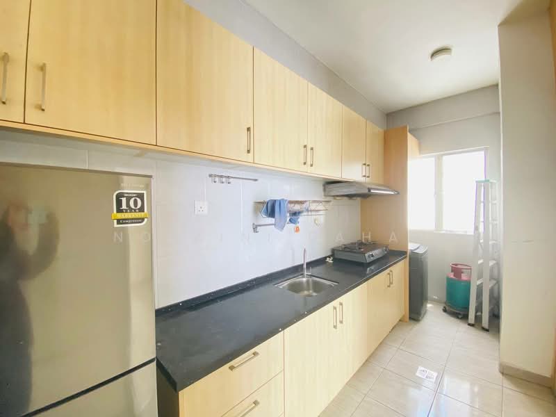 Apartment for Sale at Putra Impian - Noraini Dahan - Kitchen - PropertyGuru.com.my