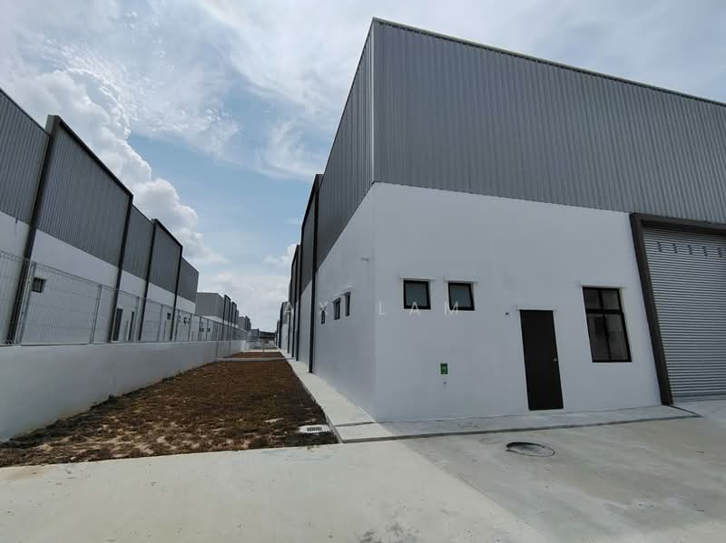 Kilang untuk Disewa di Eco Business Park 1 (Johor Bahru) - Max Lam - Exterior - PropertyGuru.com.my