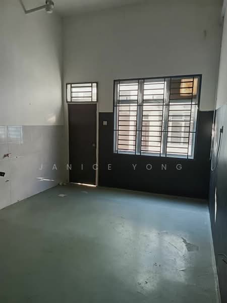 Shop for Rent in Taman Pulai Hijauan (Skudai) - Janice Yong - Interior - PropertyGuru.com.my
