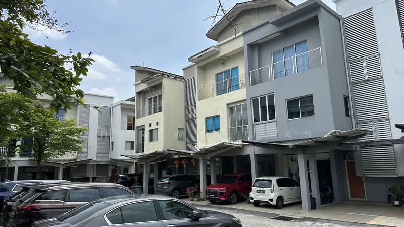 Townhouse for Sale in Kampung Sungai Kayu Ara (Petaling Jaya) - Chor Wai Chan - Exterior - PropertyGuru.com.my