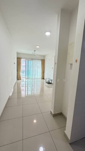 Seasons Amara Larkin untuk Untuk Disewa - RM 1,700 /bulan, Apr 2026 - Living Room - PropertyGuru.com.my