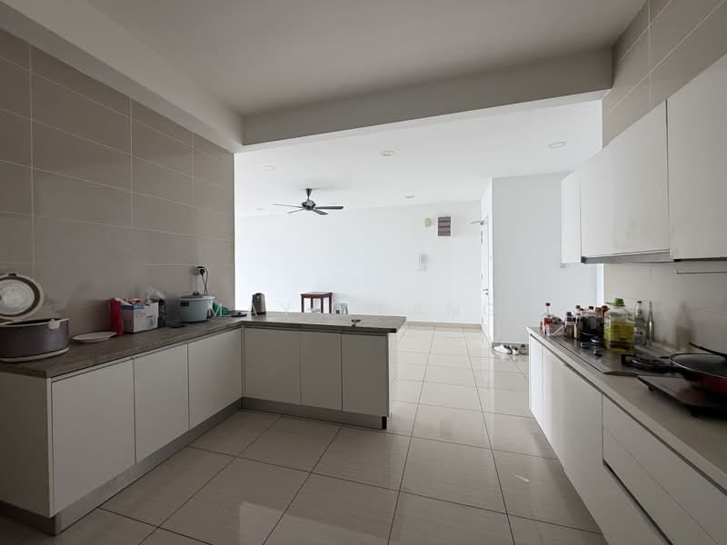 Damansara Foresta untuk Untuk Dijual - RM 615,000, Apr 2026 - Kitchen - PropertyGuru.com.my