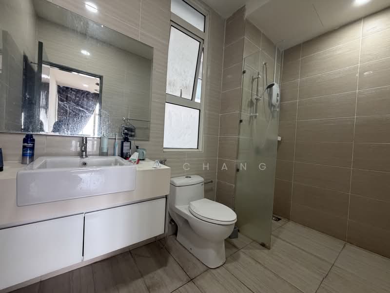 Damansara Foresta untuk Untuk Dijual - RM 615,000, Apr 2026 - Bathroom - PropertyGuru.com.my