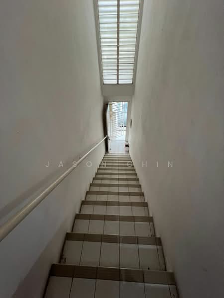 Townhouse for Rent in Puchong (Selangor) - Jason Chin - Corridor - PropertyGuru.com.my