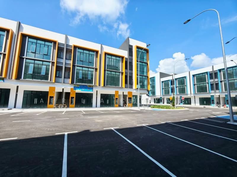 Kedai untuk Disewa di Permas Jaya (Johor Bahru) - APRILIA CHAYADI - Exterior - PropertyGuru.com.my