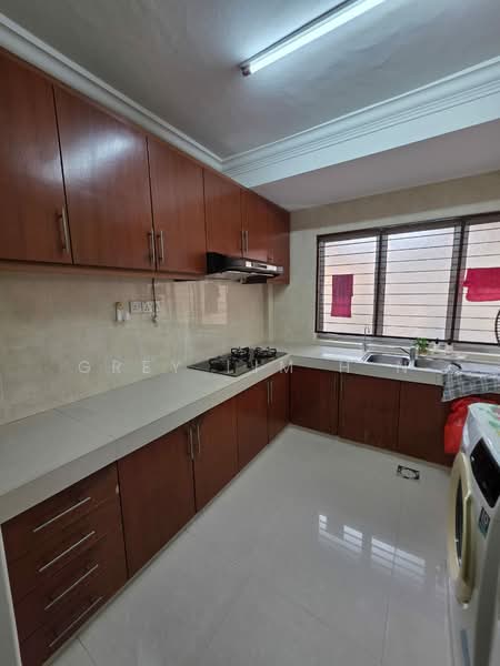 Apartment for Sale at Sea Park Apartment - Grey Lim H N - Kitchen - PropertyGuru.com.my
