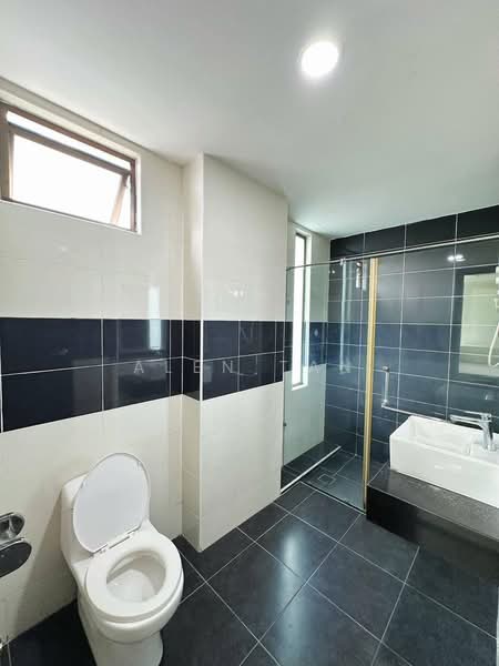 D'Inspire Residence (Inspira Bestari) untuk Untuk Disewa - RM 1,000 /bulan, Apr 2026 - Bathroom - PropertyGuru.com.my