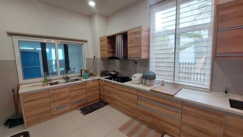 Semi-Detached House for Rent in Perdana Lakeview East (Cyberjaya) - Jason Chin - Kitchen - PropertyGuru.com.my