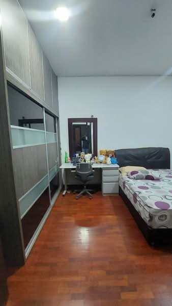 Semi-Detached House for Rent in Perdana Lakeview East (Cyberjaya) - Jason Chin - Bedroom - PropertyGuru.com.my
