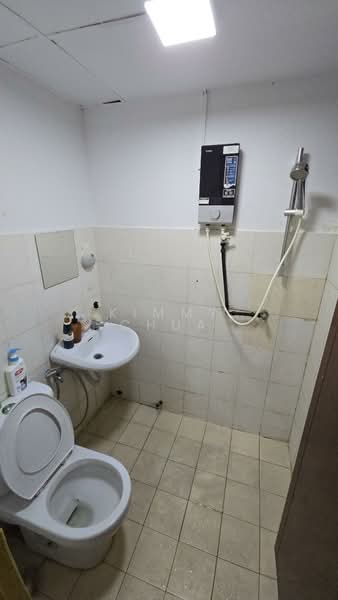Condominium for Rent at Palm Spring @ Damansara - Kimmy Chua - Bathroom - PropertyGuru.com.my