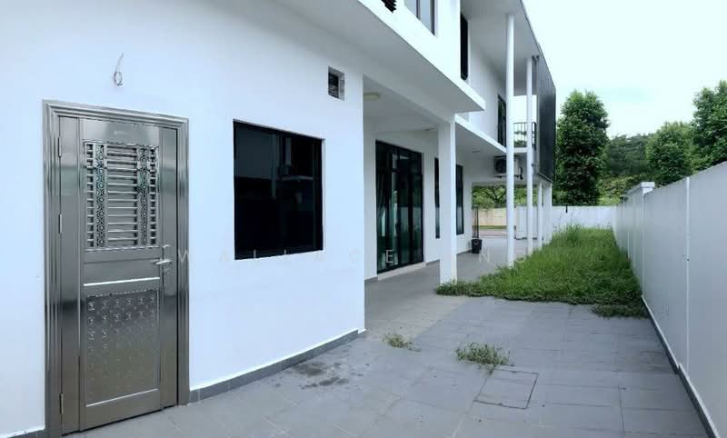 Cluster House for Sale in Johor Bahru (Johor) - Wallace Ang - Exterior - PropertyGuru.com.my