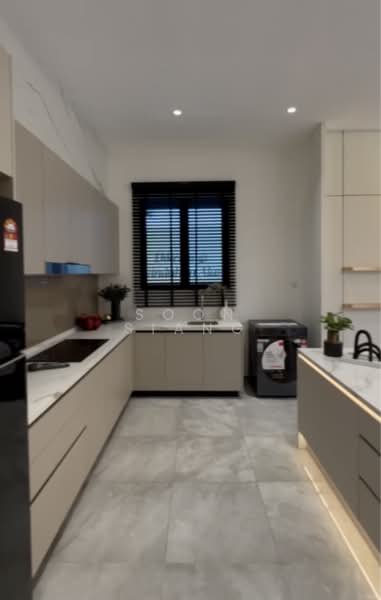 Service Residence for Sale at Parkland by the River - Soon Siang - Kitchen - PropertyGuru.com.my