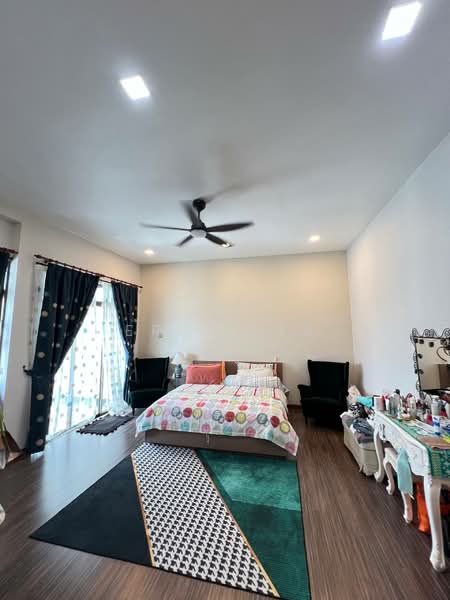 2-storey Terraced House for Sale in Setia Tropika (Johor Bahru) - Eric Lee - Bedroom - PropertyGuru.com.my
