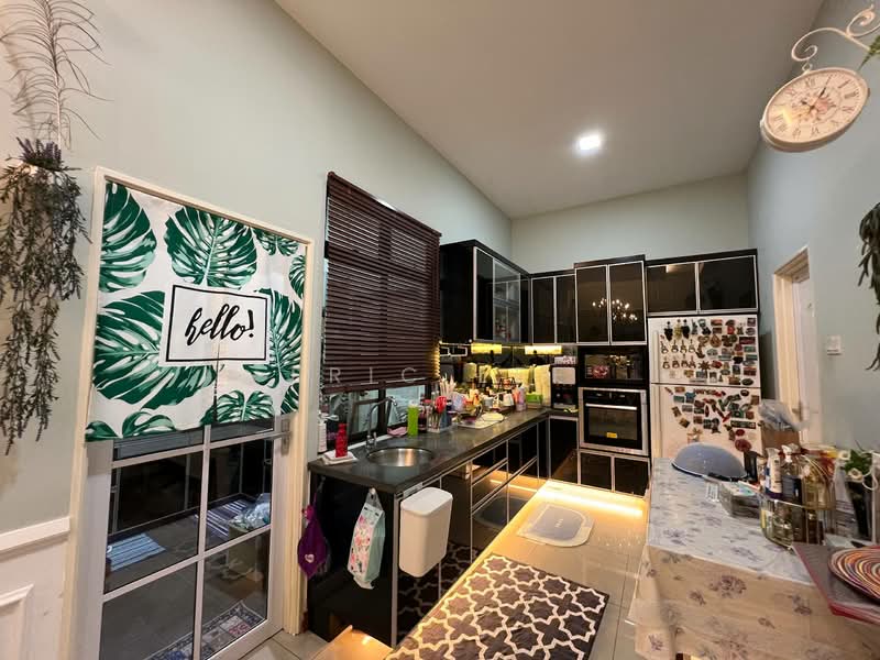 2-storey Terraced House for Sale in Setia Tropika (Johor Bahru) - Eric Lee - Kitchen - PropertyGuru.com.my