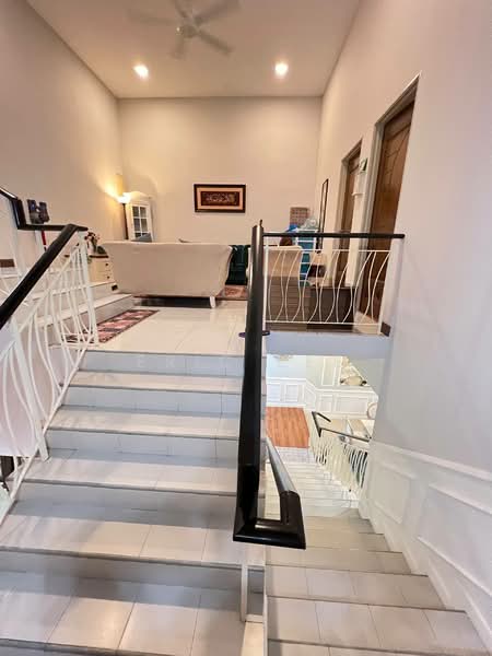 2-storey Terraced House for Sale in Setia Tropika (Johor Bahru) - Eric Lee - Living Room - PropertyGuru.com.my