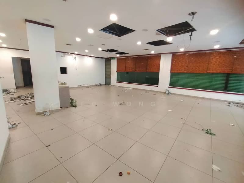 Kedai untuk Disewa di BANDAR PUCHONG JAYA (Puchong) - FC Wong - Interior - PropertyGuru.com.my