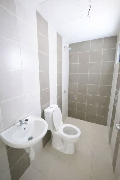 Service Residence for Sale at Residensi Emas - Zul Hasif - Bathroom - PropertyGuru.com.my